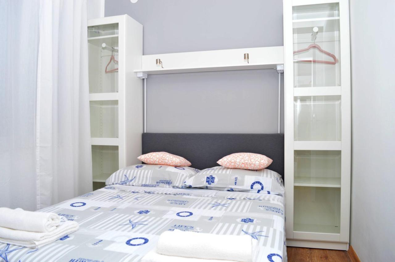 Apartman Jasa Apartamento Primošten Exterior foto