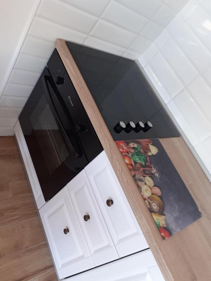 Apartman Jasa Apartamento Primošten Exterior foto