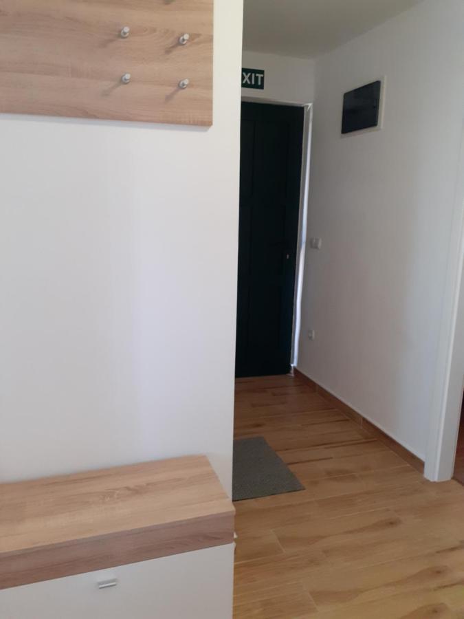 Apartman Jasa Apartamento Primošten Exterior foto